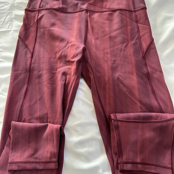 lululemon athletica Pants - Lululemon In Movement 7/8 Tights Size 8 Red 25" Inch Everlux Gym Run Yoga